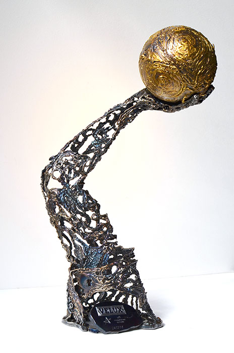 Aus Stahl und Bronze geschweißte EHF CL Trophy