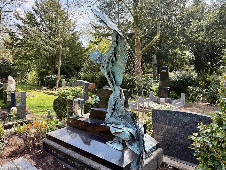 Kunst am Friedhof