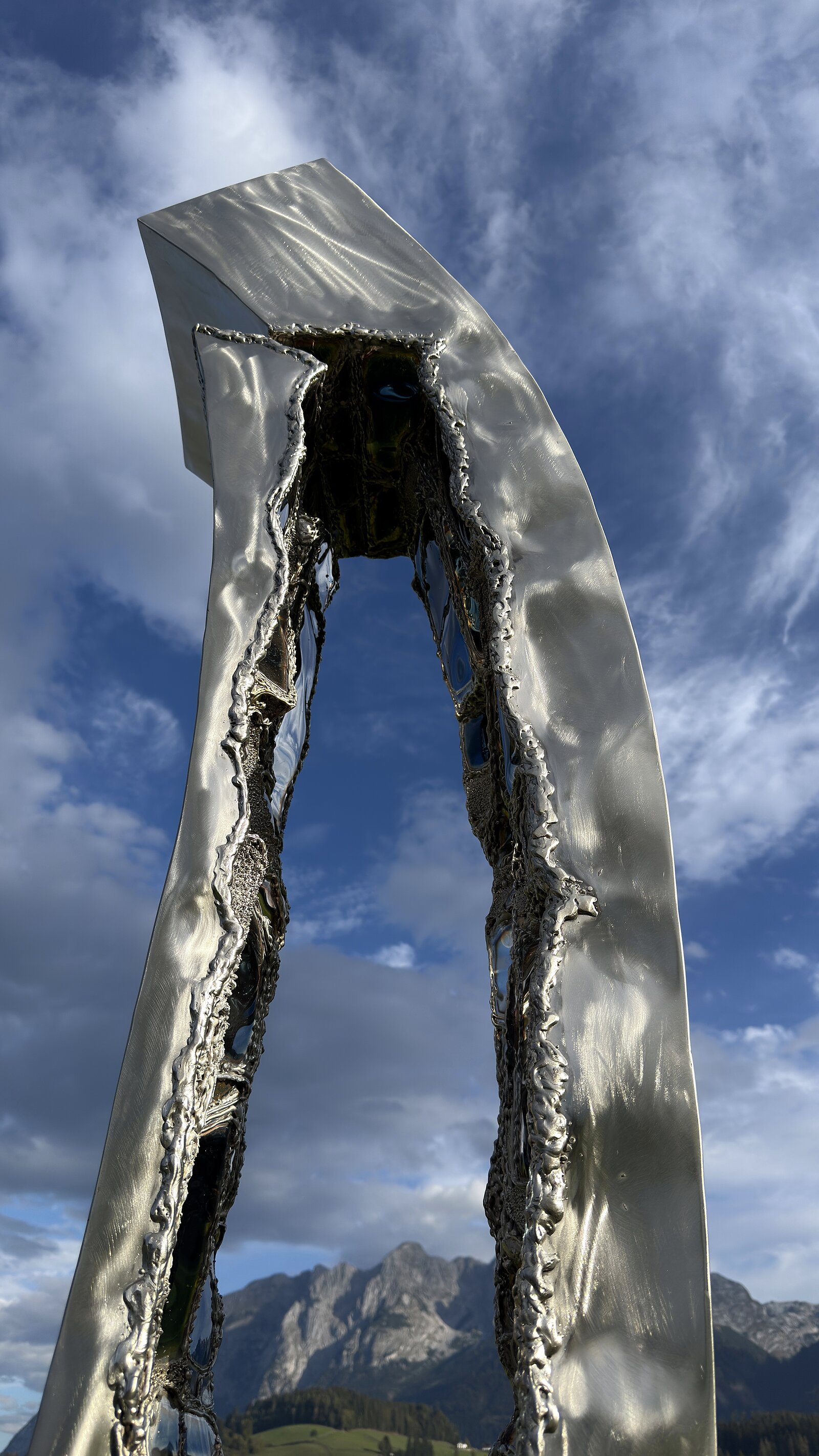 Moderne Kunst aus Metall