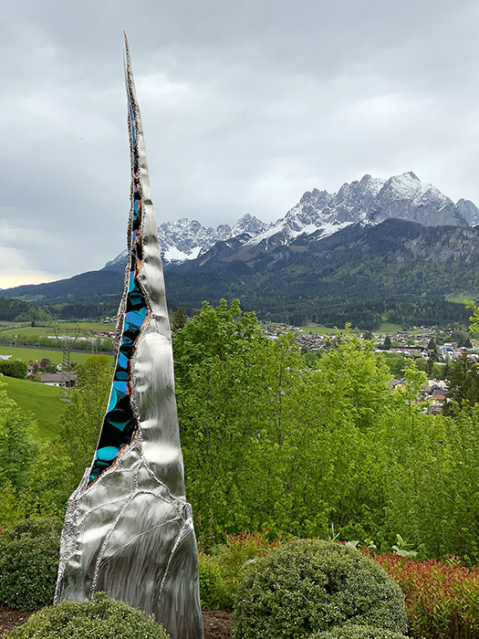 Gartenskulptur aus Metall, Metallkunst im modernen Design