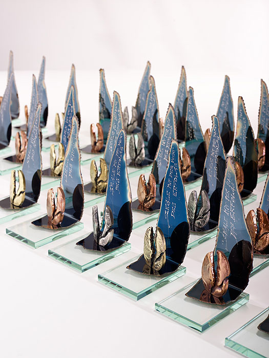 Künstlerischer Award aus Metall und Glas, Columbus DMVOE Trophäen
