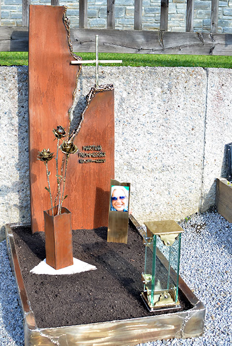 Modern Grave Monument, Rusty Grave Monument, Unique Piece