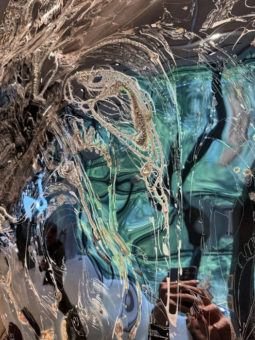 Engraving Art in Stainless Steel