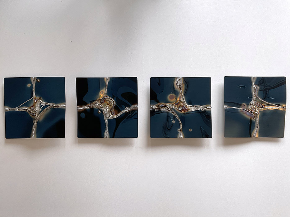 4x1 wall artwork in blue, polished stainless steel